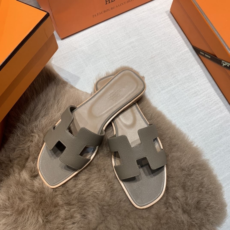 Hermes Slippers